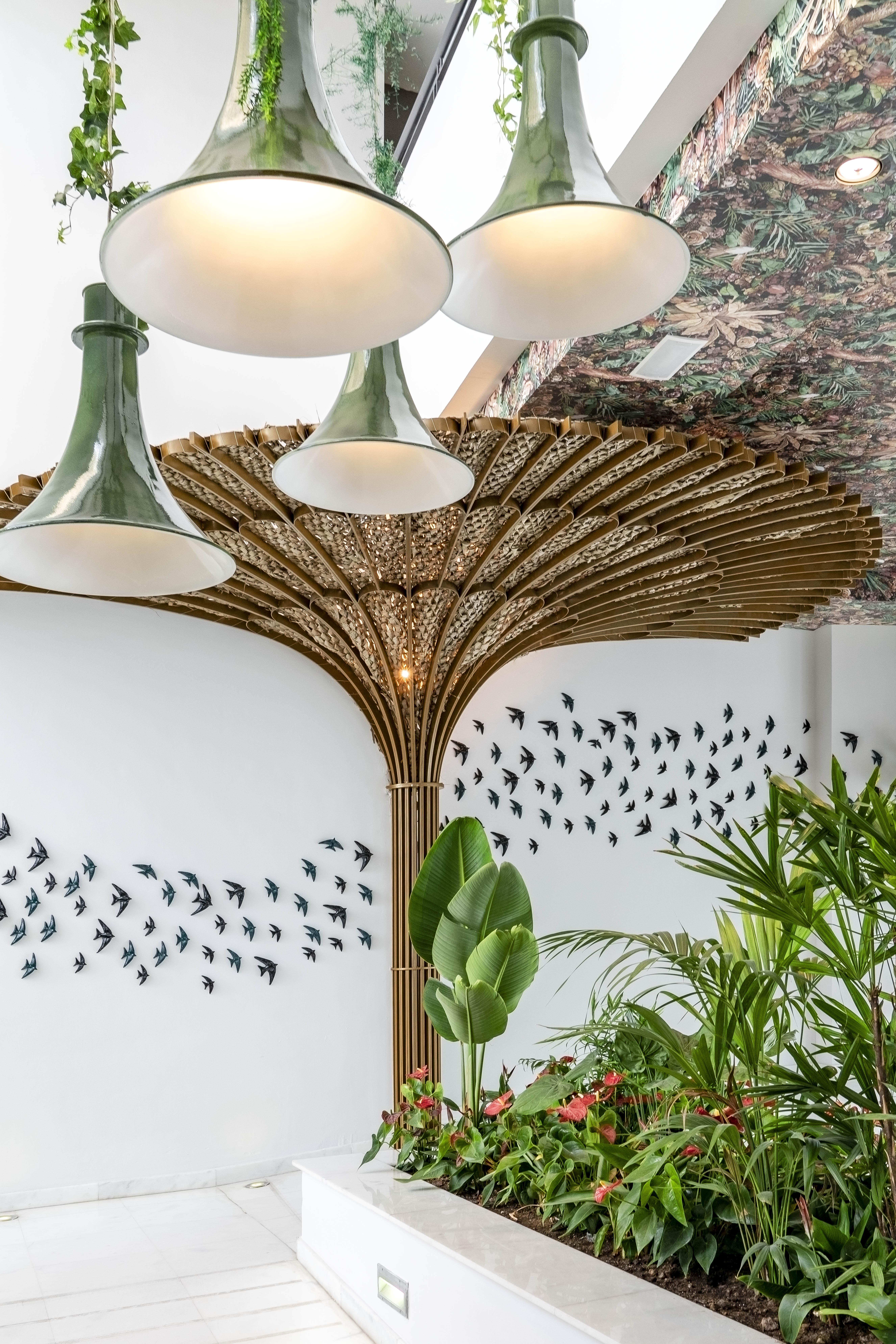 Vincci Seleccion Posada Del Patio Malaga Luaran gambar Detail of the ceiling