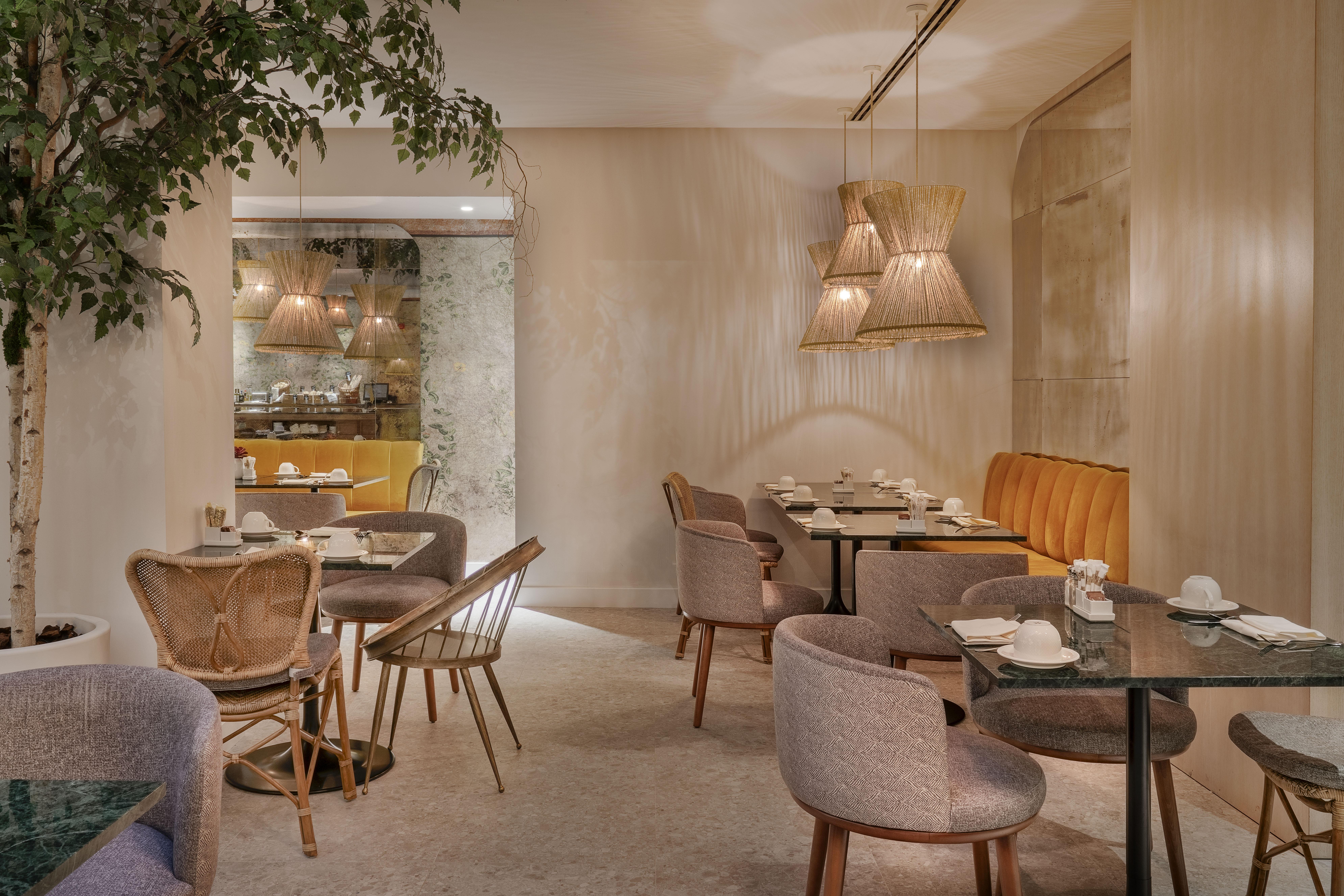 Vincci Seleccion Posada Del Patio Malaga Luaran gambar Interior of the restaurant